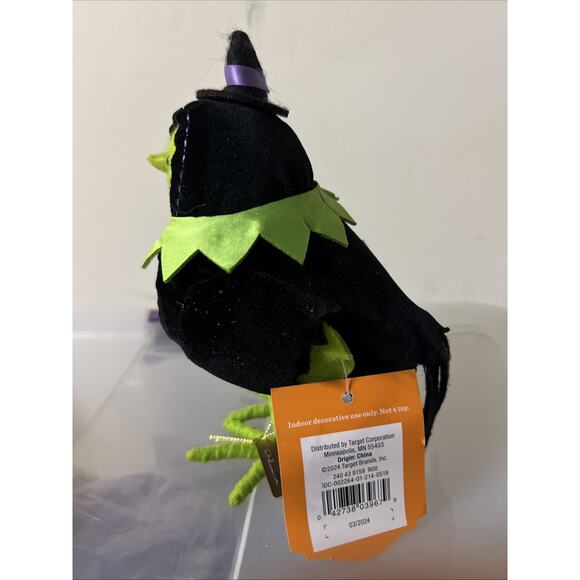 Hyde and EEK Halloween 2024 “Spellma” Featherly Friends Felt Bird Decor NWT - Picture 2 of 2